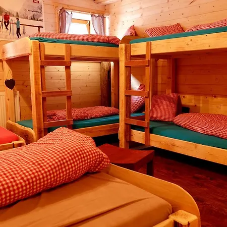 Hostel Weisses Roessl Leutasch Buitenkant foto