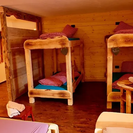 Hostel Weisses Roessl Leutasch Buitenkant foto
